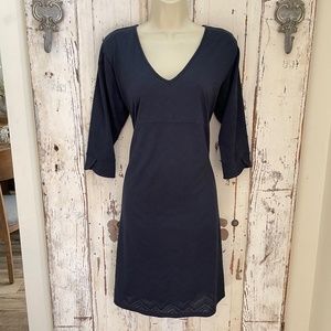 Mountain Hardware Size XL Woman's Navy Blue Chevron Casual Athletic Dress